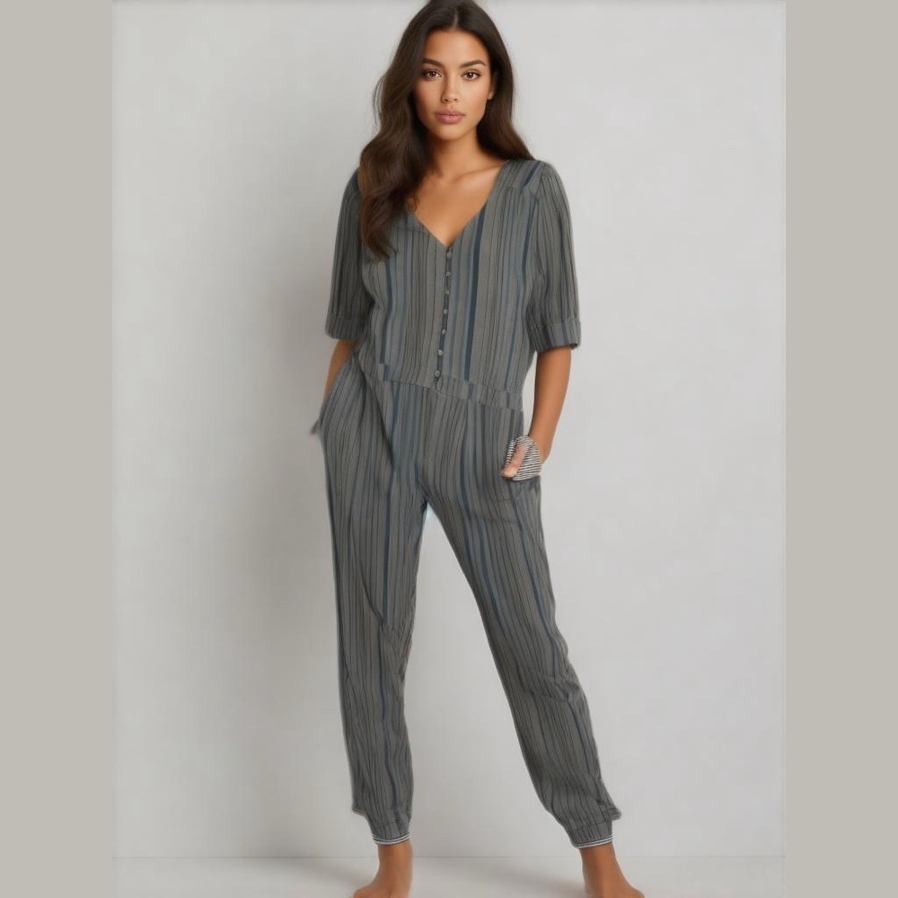 Chaser Charcoal Grey & Blue Pinstripe Vertical Stripe Jumpsuit Womens Small NWT